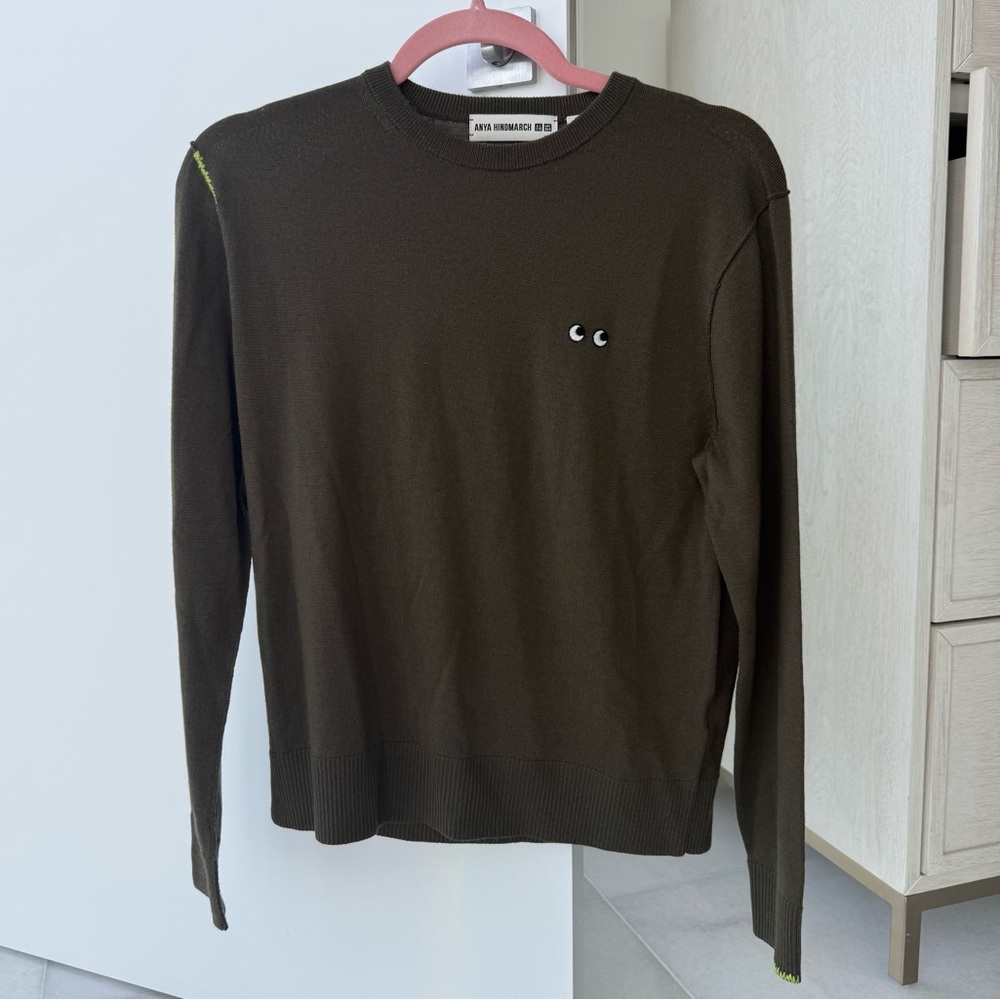 ANYA HINDMARCH x UNIQLO SUMMER SWEATER